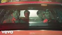 5 Seconds of Summer – Girls talk boys