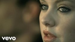 Adele – Chasing pavements