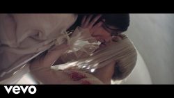 Aurora – Queendom