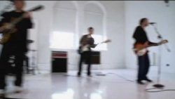 Bad Lieutenant – Sink or swim