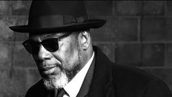 Big Daddy Wilson – Walk a mile in my shoes