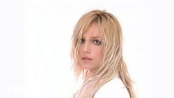 Britney Spears – Everytime