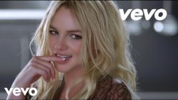 Britney Spears – Womanizer
