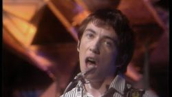Buzzcocks – Ever fallen in love (With someone you shouldn’t’ve)