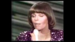 Captain & Tennille – Love will keep us together