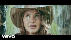 Caroline Jones – Rise