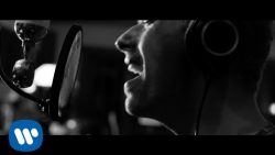 Coldplay – Everglow