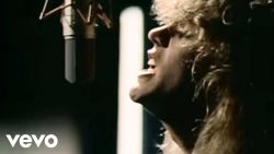 Def Leppard – Love bites