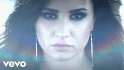 Demi Lovato – Heart attack