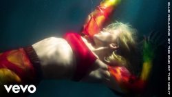 Ellie Goulding – By the end of the night