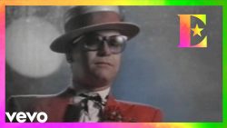 Elton John – Sad songs (Say so much)