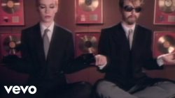 Eurythmics – Sweet Dreams