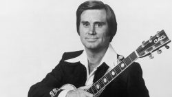 George Jones – He stopped loving her today