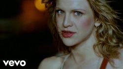 Hole – Malibu