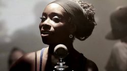 Iyeoka – Simply falling