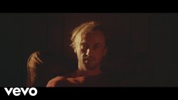 James Arthur – Empty space