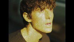 JVKE – golden hour