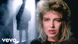 Kim Wilde – You keep me hangin’ on
