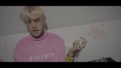 Lil Peep & Lil Tracy – Cobain