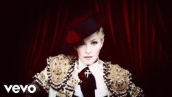 Madonna – Living for love