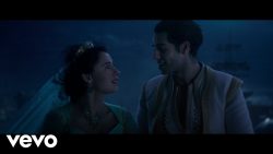Mena Massoud, Naomi Scott – A whole new world