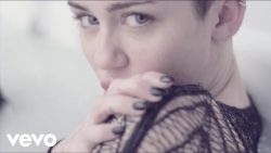 Miley Cyrus – Adore you