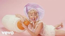 Miley Cyrus – BB Talk