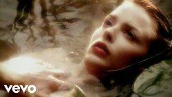 Nick Cave & Kylie Minogue – Where the wild roses grow
