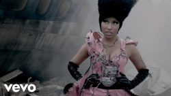 Nicki Minaj – Fly ft. Rihanna