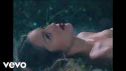 Olivia Rodrigo – Vampire