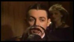 Paul McCartney and Wings – Goodnight tonight