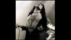 Queen – Lily of the valley