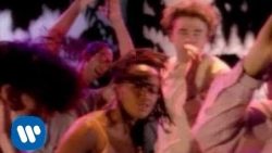R.E.M. – Stand