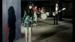 Shocking Blue – Never marry a railroad man