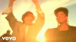Simple Minds – Alive and kicking