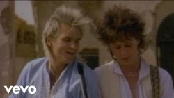 The Alarm – Rain in the summertime