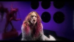 The Darkness – I believe in a thing called love