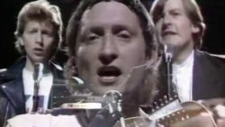 The Motors – Airport
