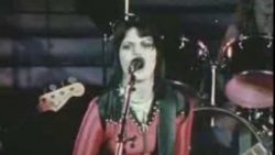 The Runaways – School days
