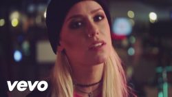 Tonight Alive – Lonely girl