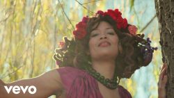 Valerie June – Call me a fool ft. Carla Thomas