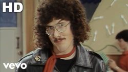 Weird al Yankovic – I love rocky road