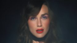 Zella Day – Golden
